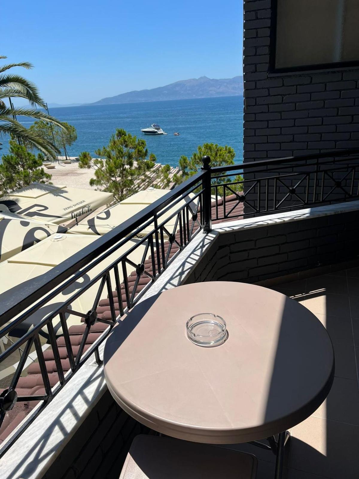 Hotel Summer Sarandë Eksteriør billede