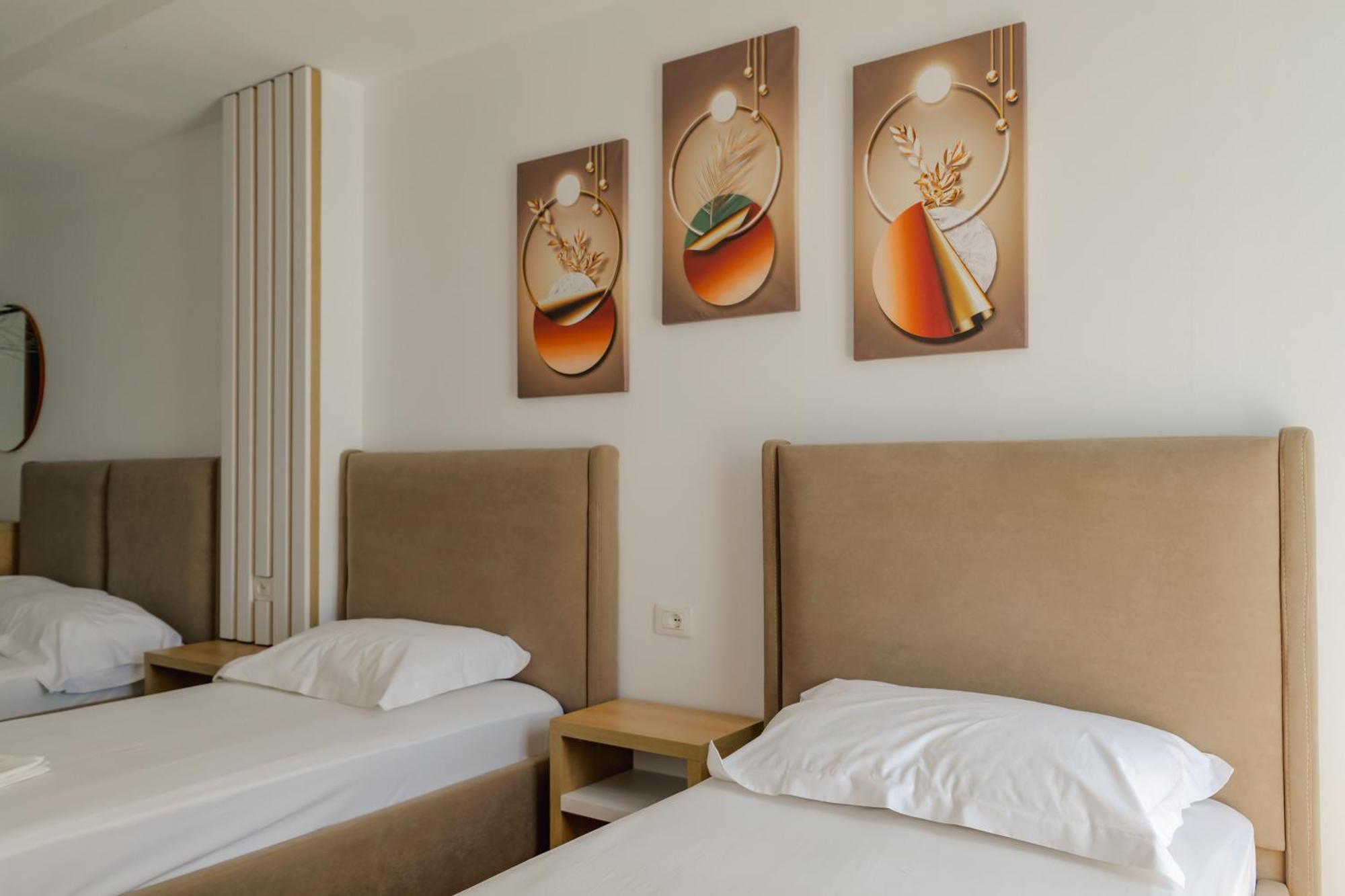 Hotel Summer Sarandë Eksteriør billede