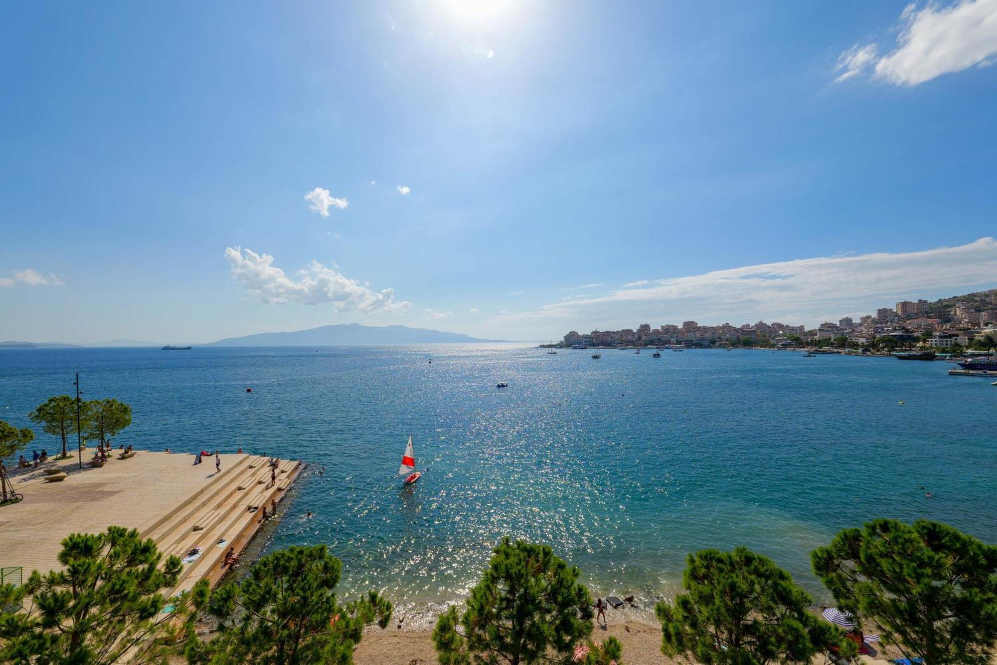 Hotel Summer Sarandë Eksteriør billede