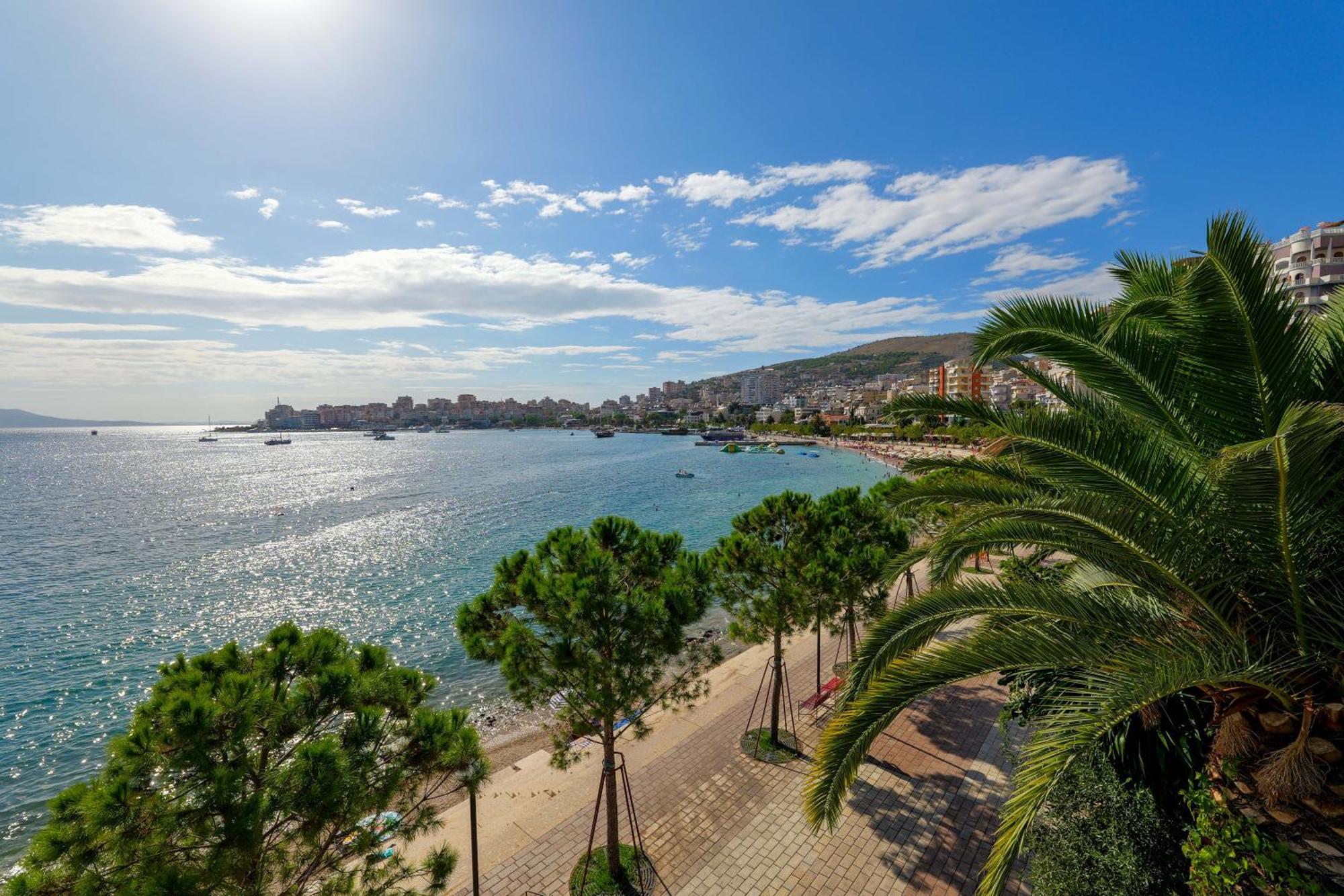 Hotel Summer Sarandë Eksteriør billede