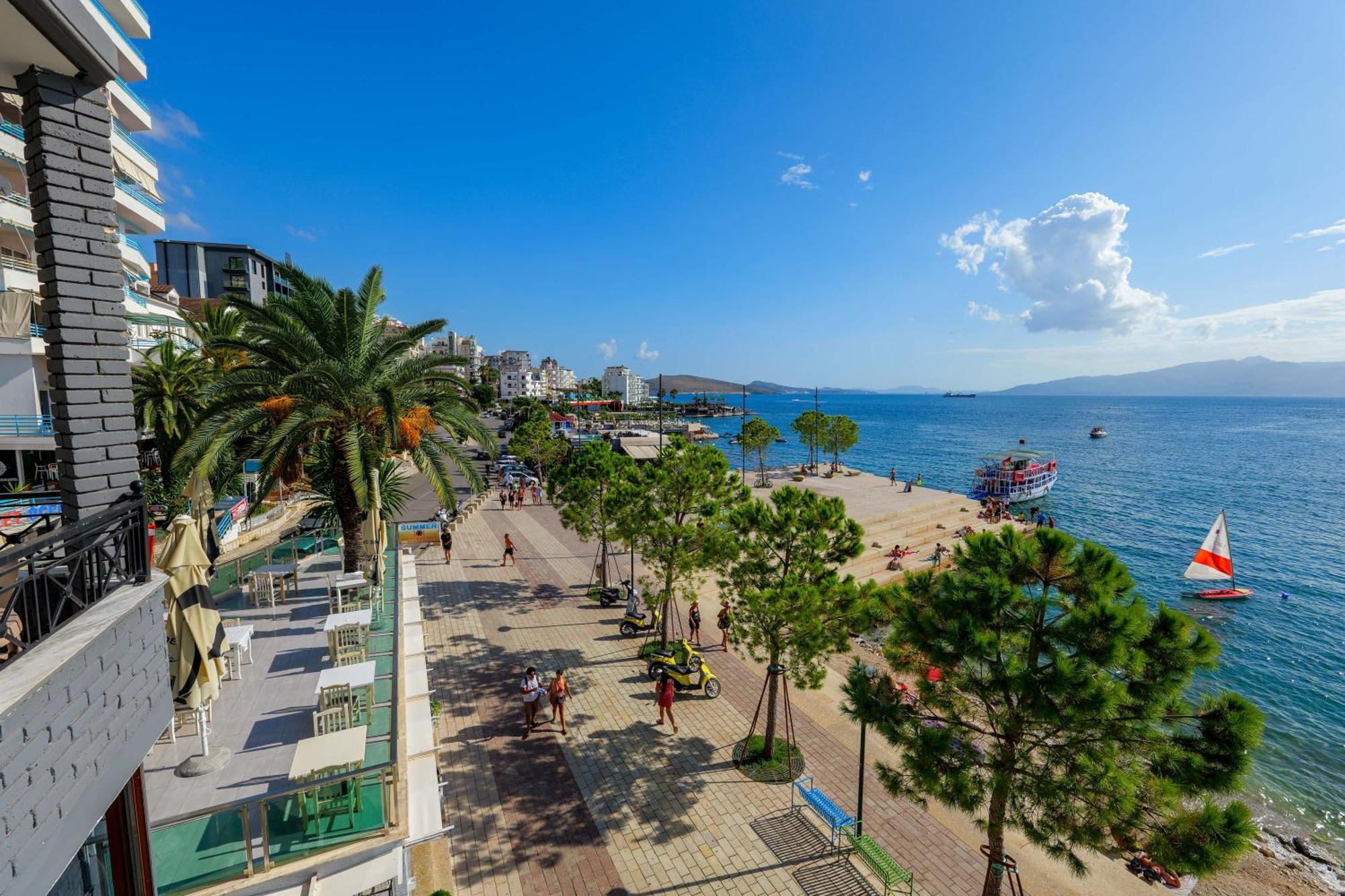Hotel Summer Sarandë Eksteriør billede