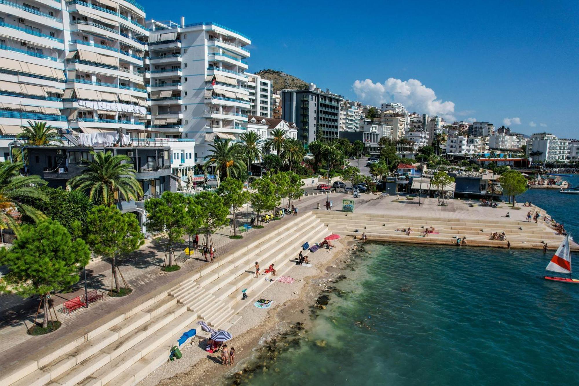 Hotel Summer Sarandë Eksteriør billede